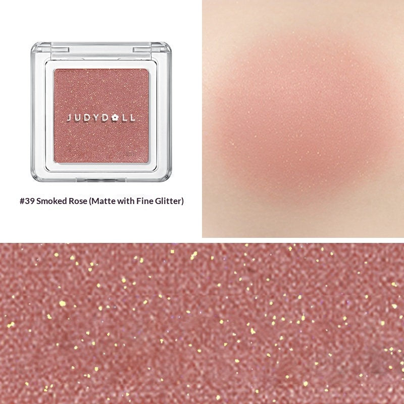 Judydoll Blush Powder #39 natural nude peach blush powder swatch for subtle everyday cheek makeup