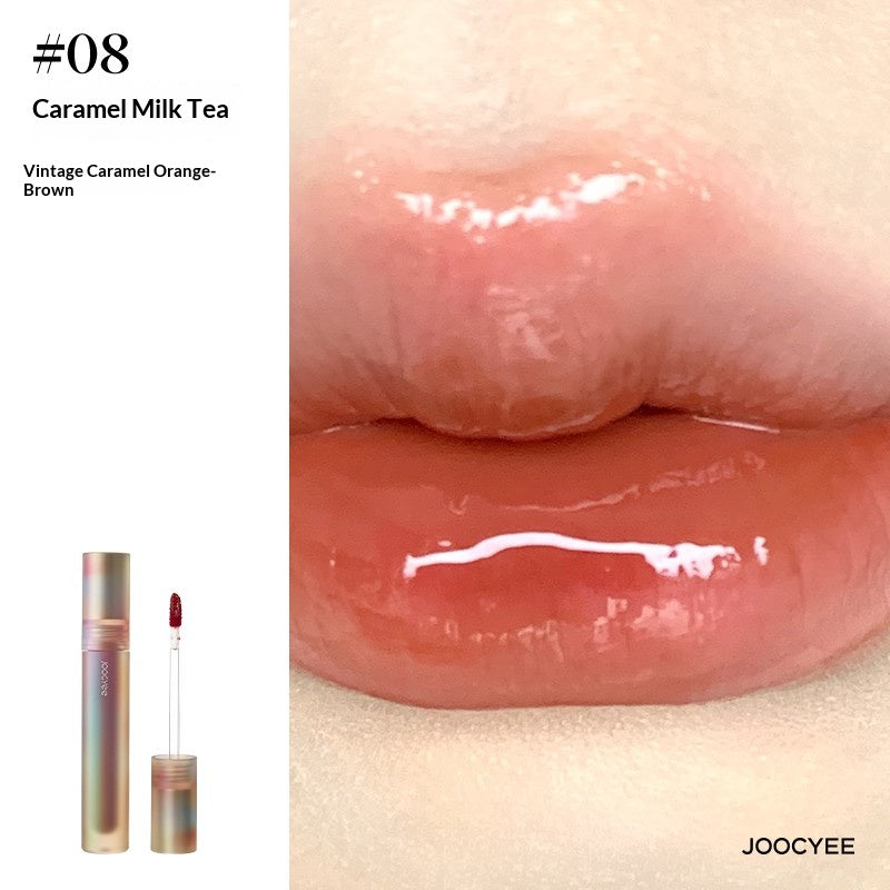 JOOCYEE Glazed Lip Gloss #08 Caramel Milk Tea caramel nude glossy lip gloss swatch