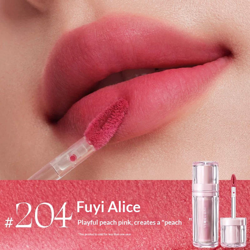 Judydoll Magnetic Velvet Lip Mud #204 Fragrant Alice with warm peach pink matte lip color and smooth soft-focus finish